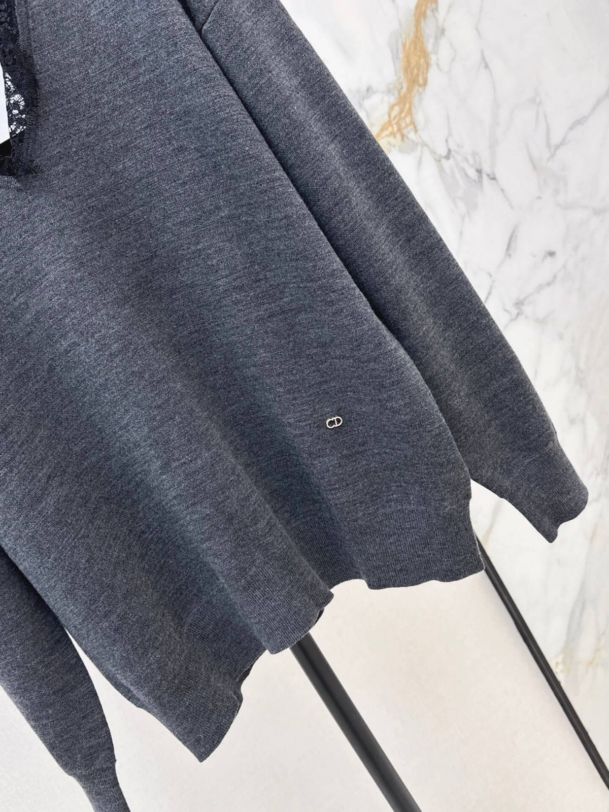 Lace V-neck Knit Top