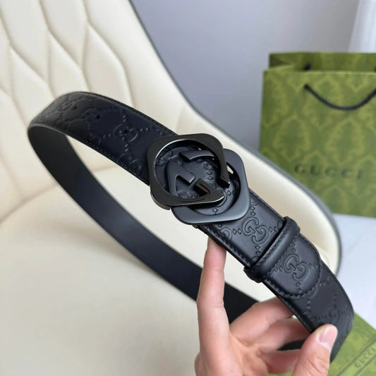 Stylish Two-Color Square Metal Buckle Belt