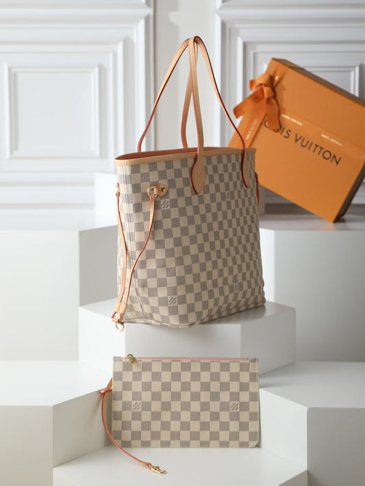 Classic Checkerboard‑Pattern Handbag