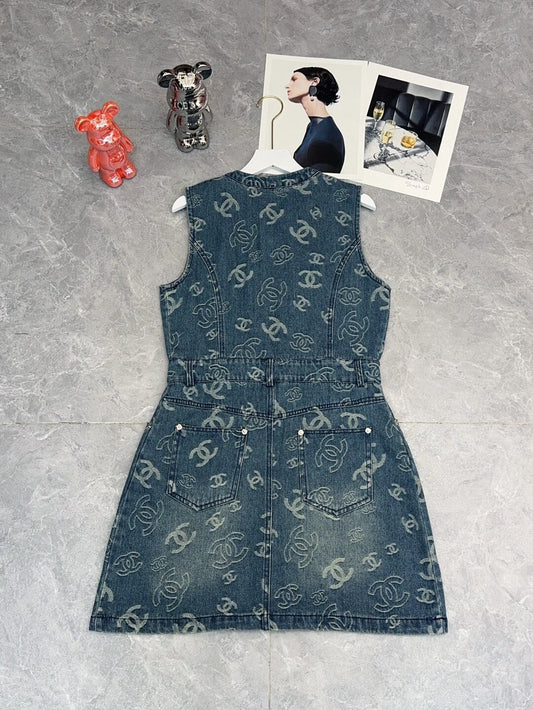 Sleeveless Zip Jean Dress