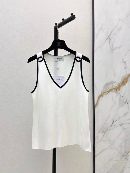 Detailed Cuff Design Tank Top