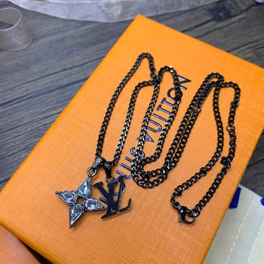 Black Silver Classic Necklace