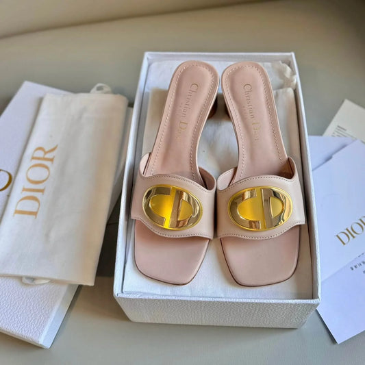 Classic Pink Round-Buckle Block Heel Sandals