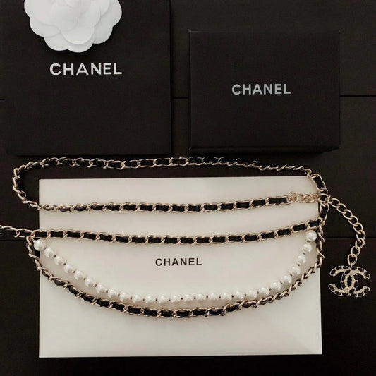Elegant Pearl Chain Belt
