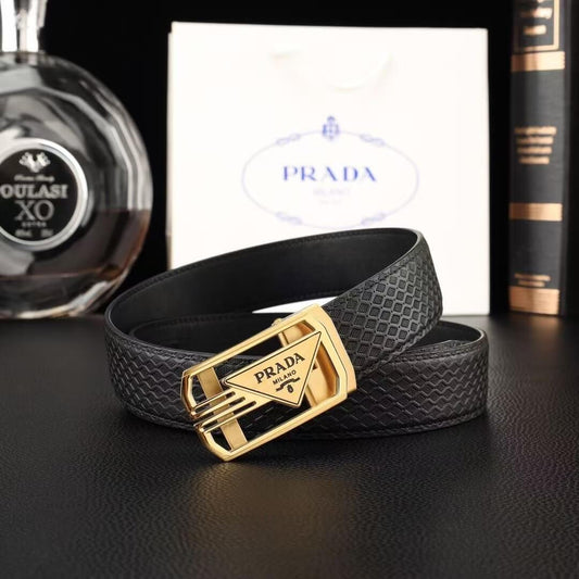 Classic Triangle Cut-Out Buckle Belt