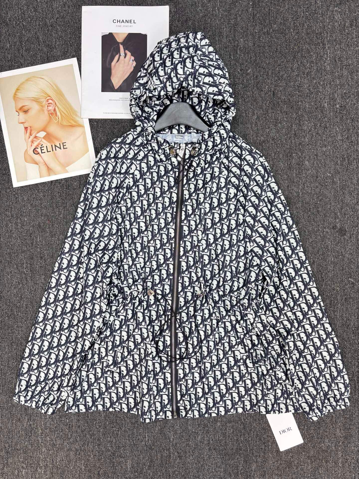 Logo Drawstring Hood Jacket