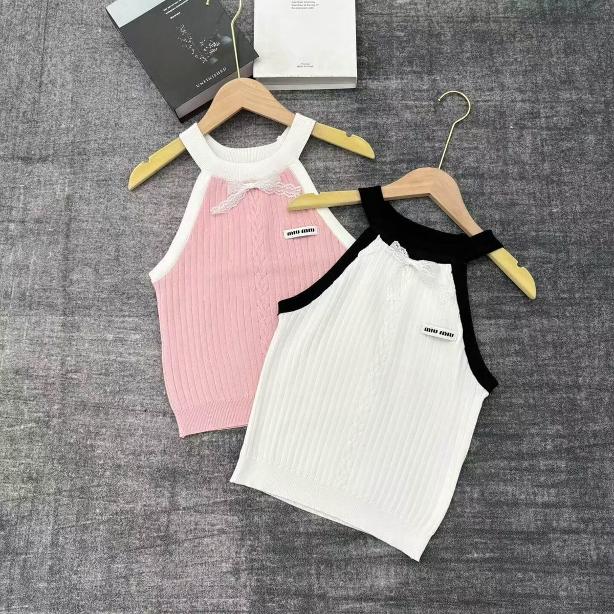 Ribbed Sleeveless Vest