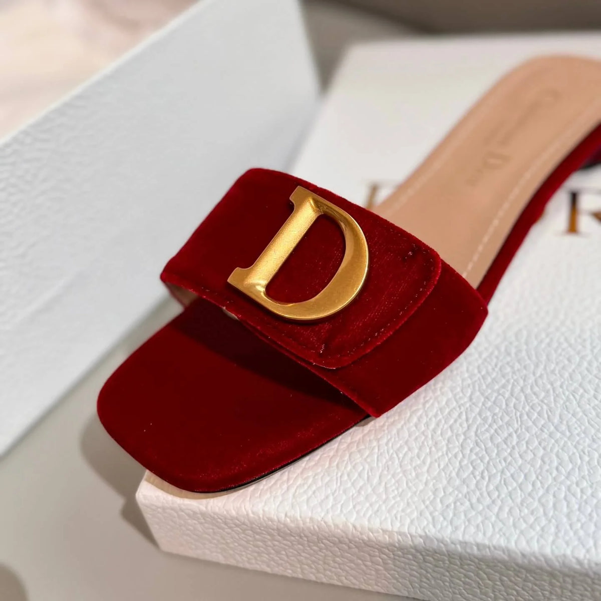 Metal Letter-Buckle Red Velvet Sandals
