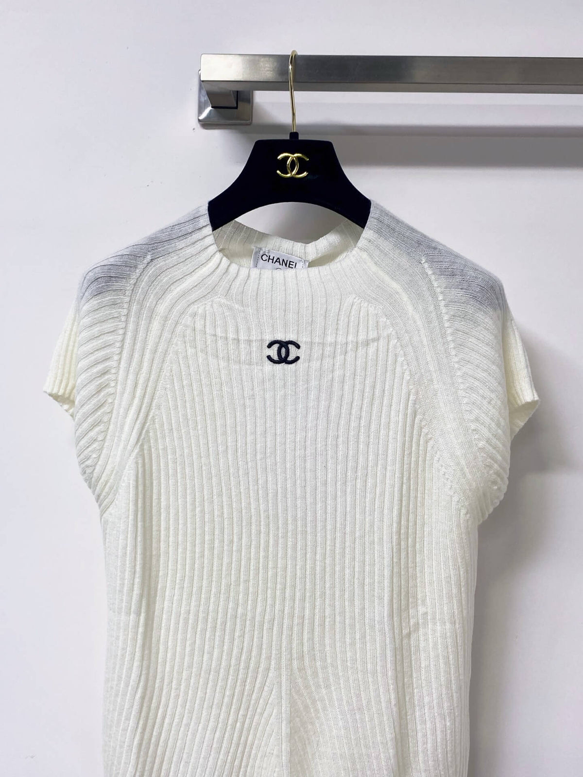 Rib Knit Cap Sleeve Crew Neck Top