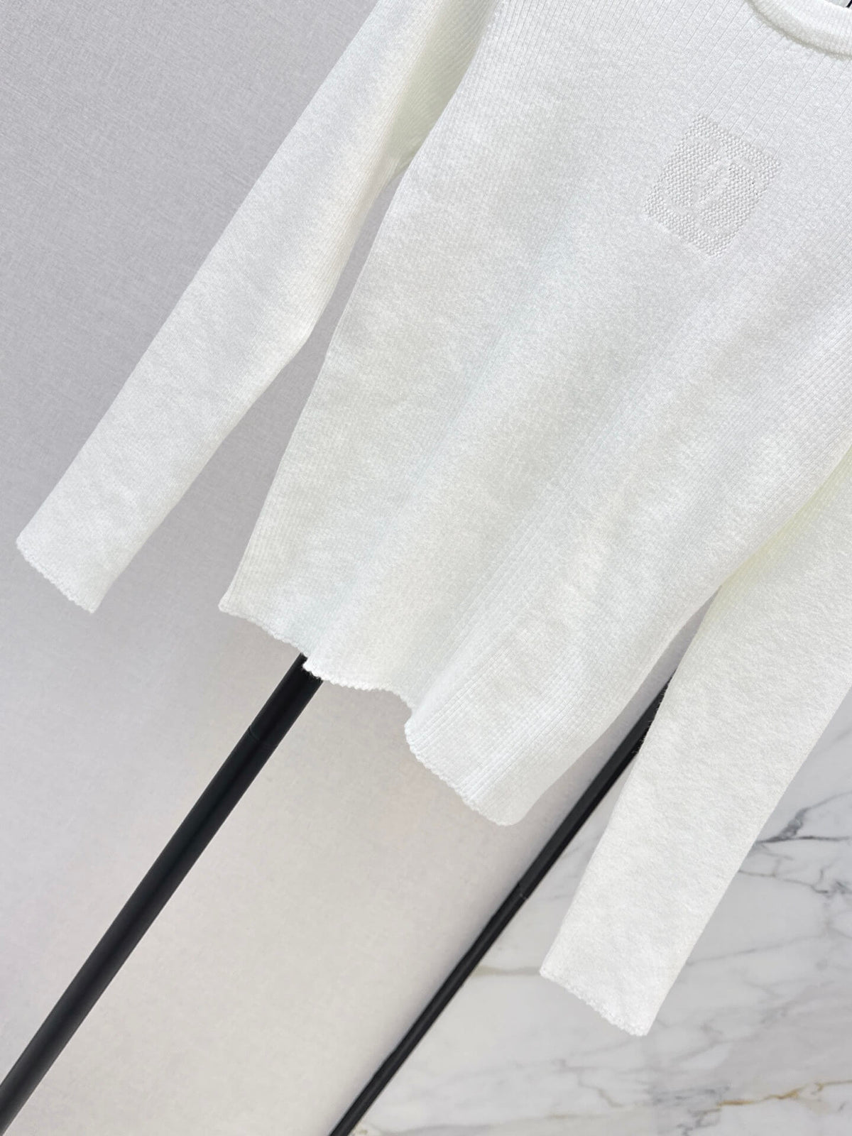 Slim Fit Long Sleeve Knit Top