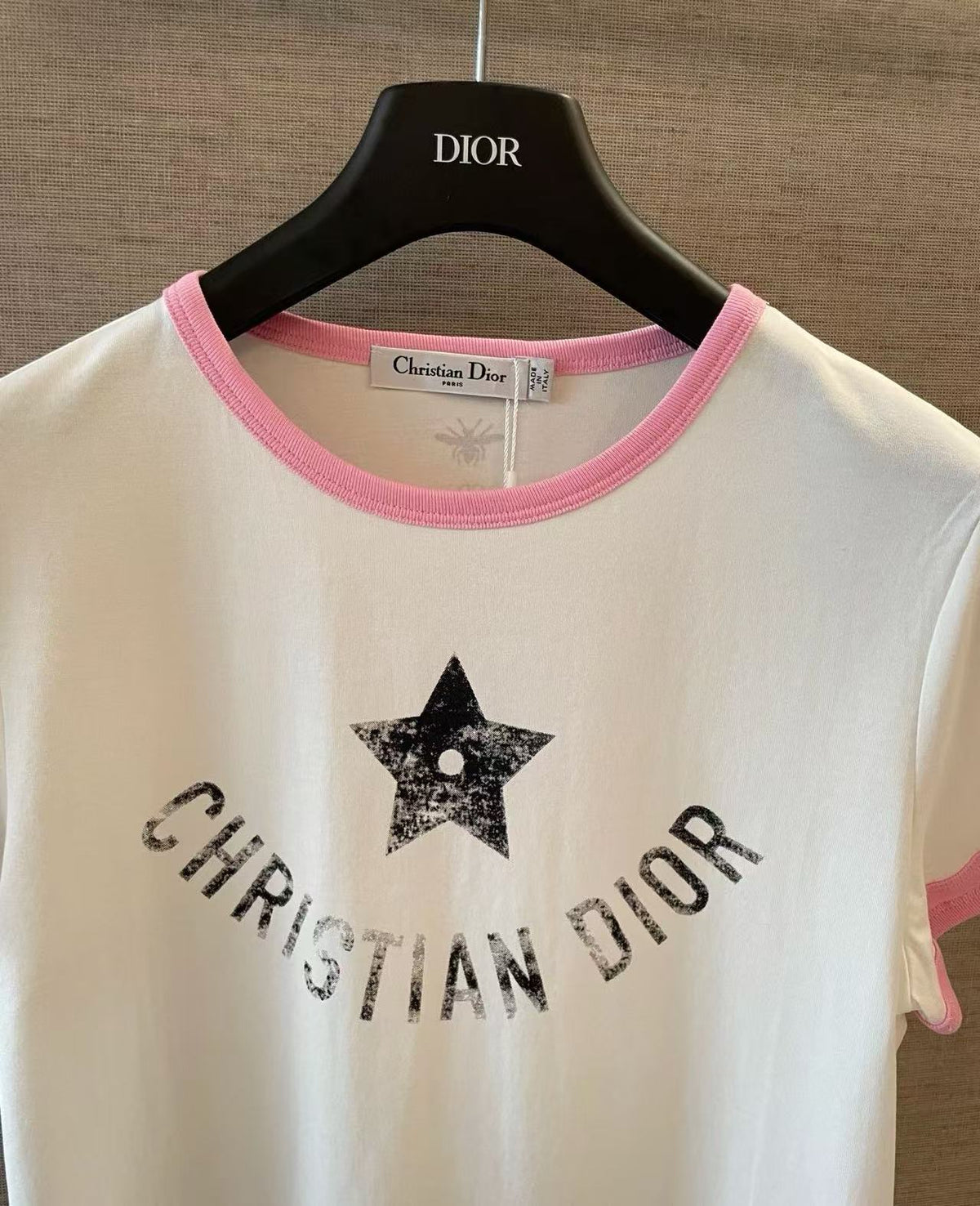 Vintage-Inspired Classic Star Print Top