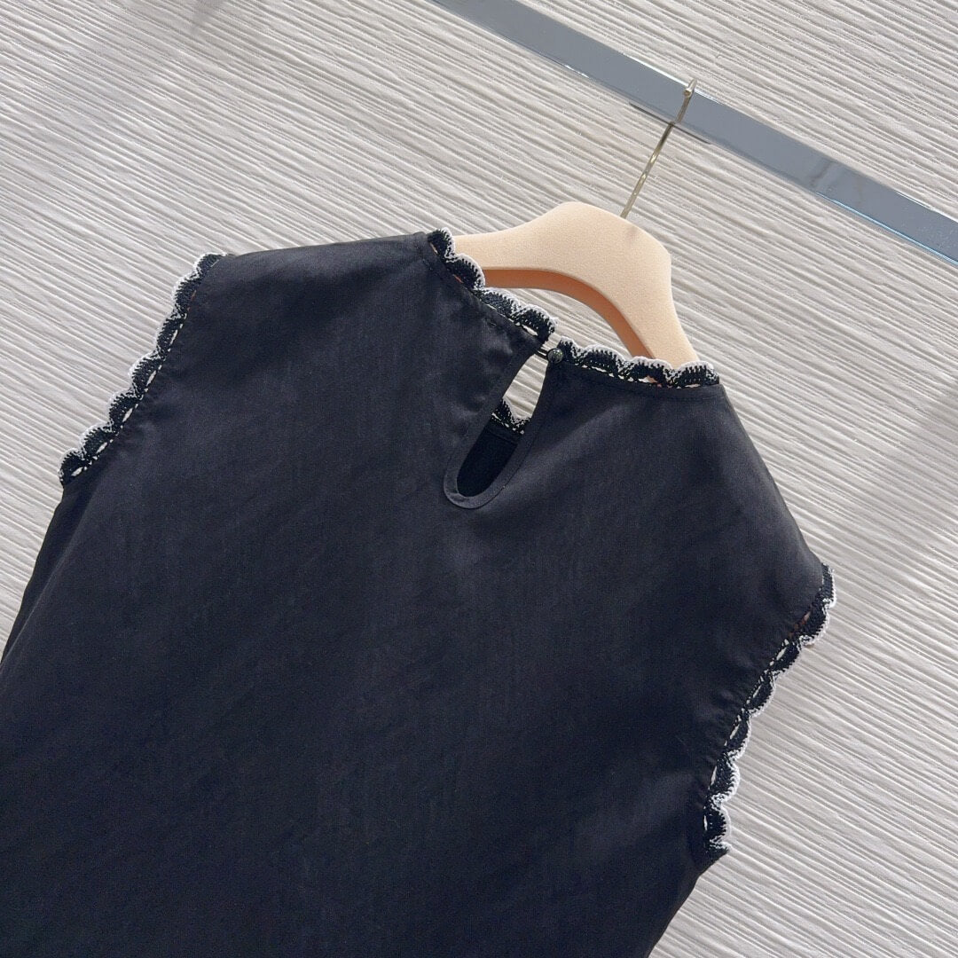 Label Patch Tank Top & Shorts Set