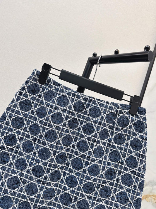 Jacquard Pattern Double Pocket Skirt