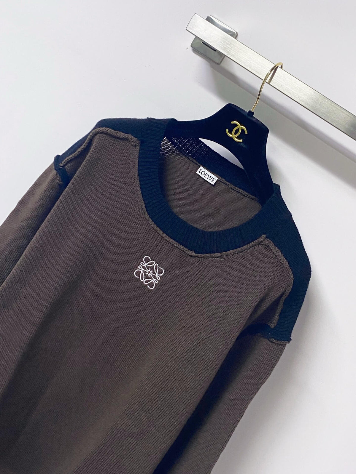 Brown Contrast Collar Knit Top