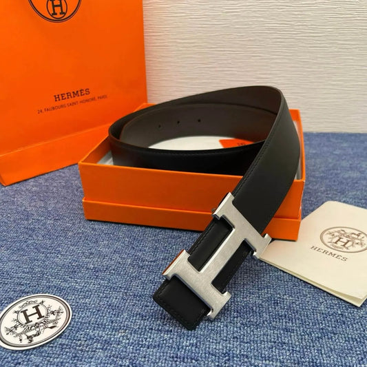 Classic Simple Letter Buckle Leather Belt