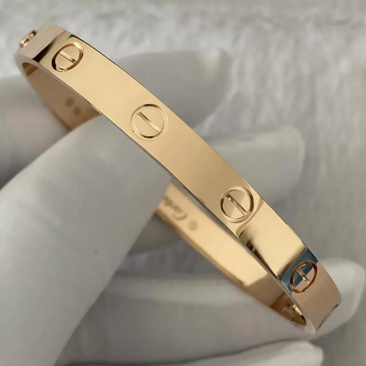 Classic Wide Band Diamond-Free Bangle