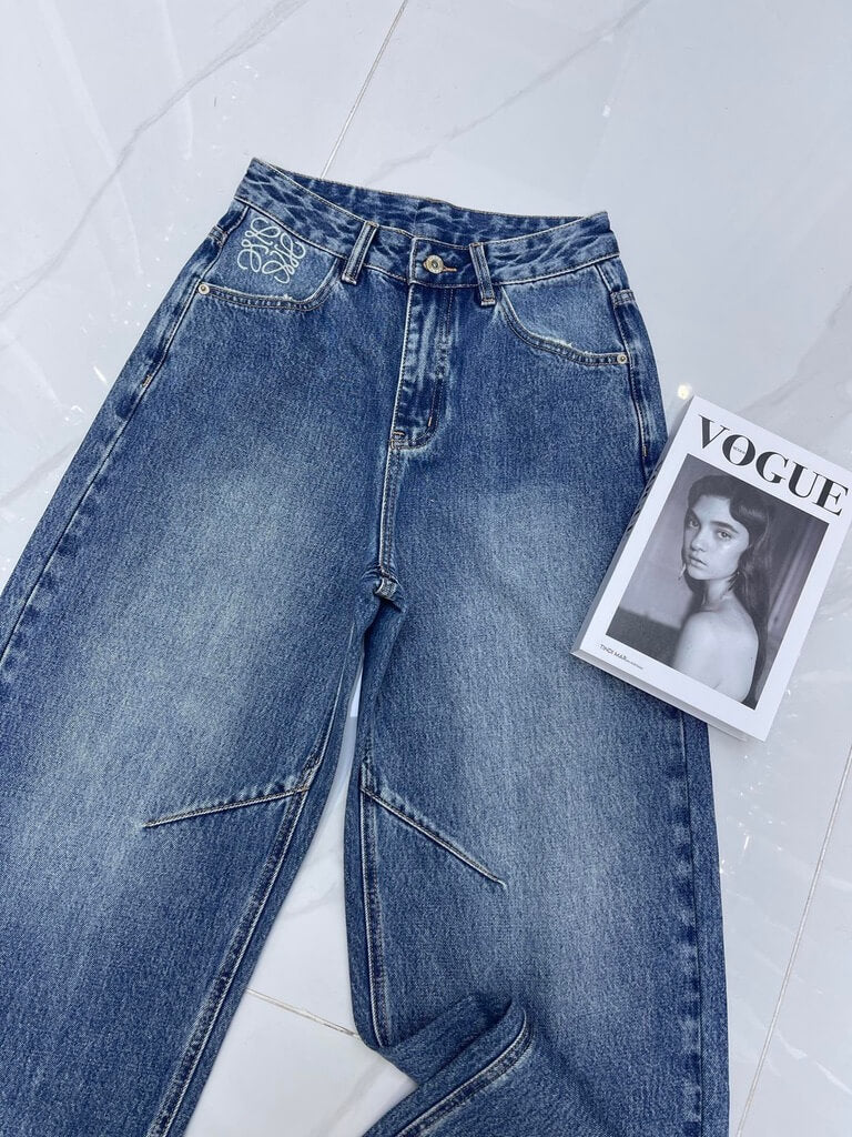 Pocket Embroidery Jeans
