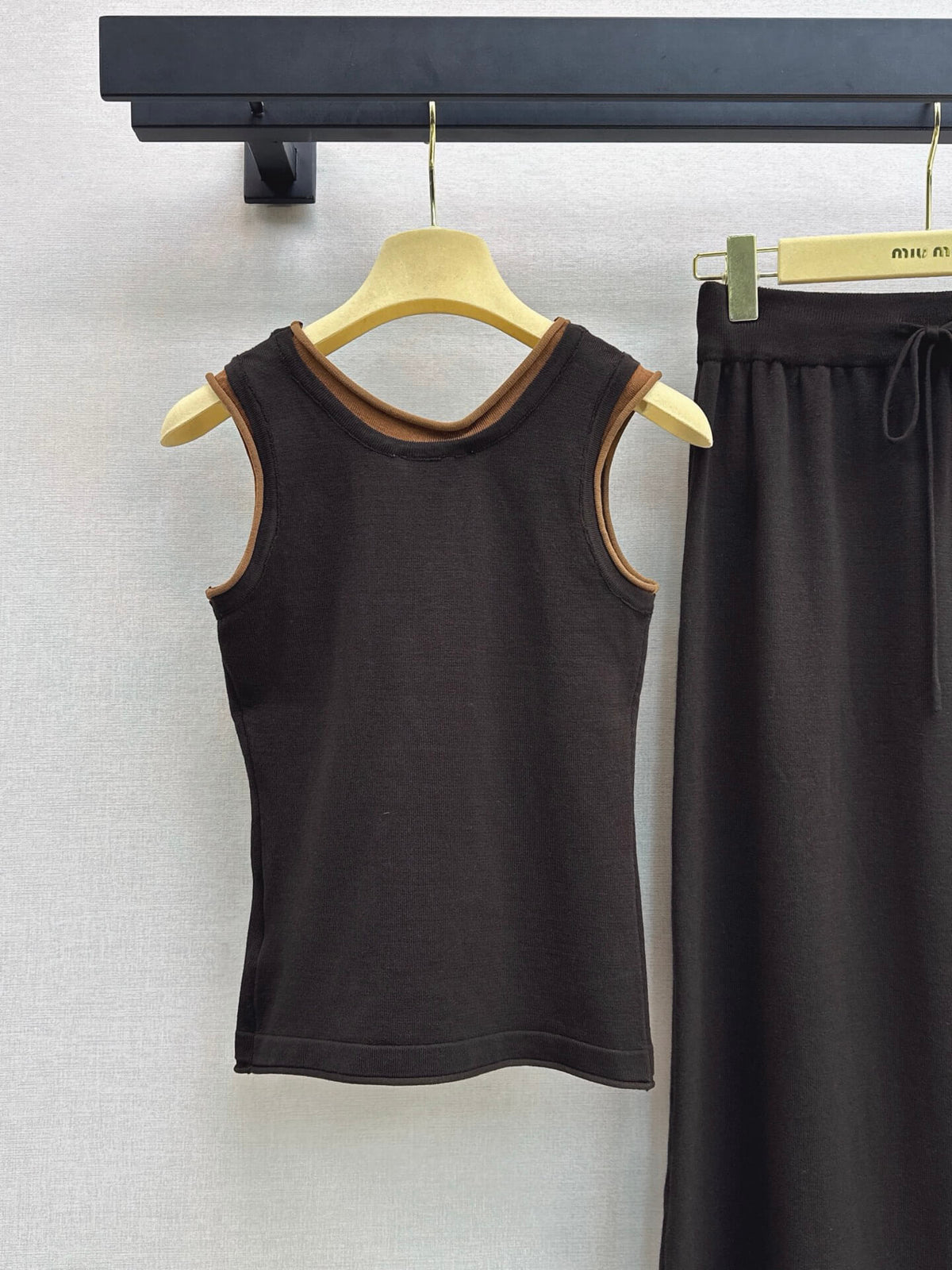 Contrast Trim Logo Tank and Midi Skirt Set