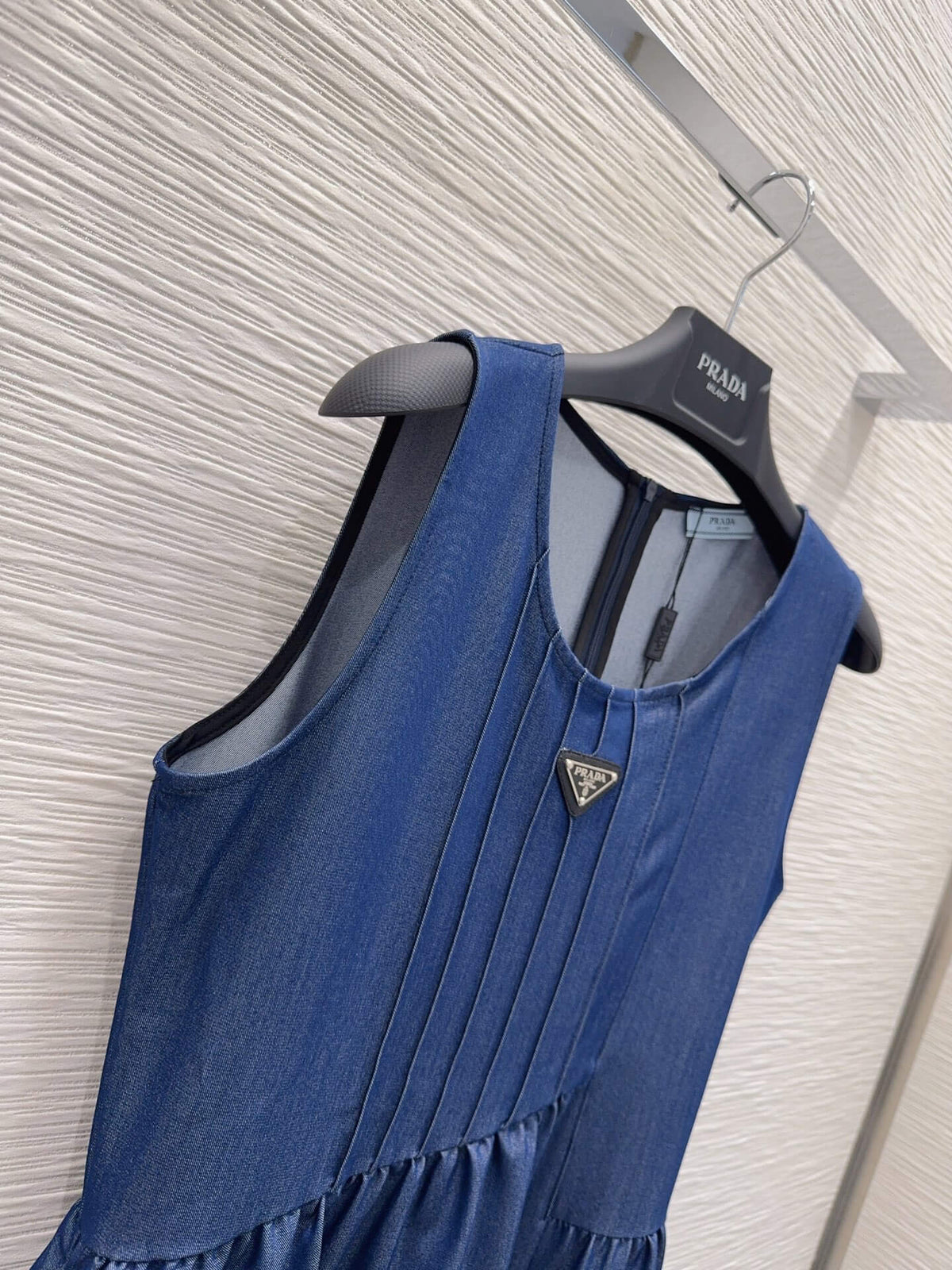 Triangle Badge Pleated Bust Tank Midi Dress