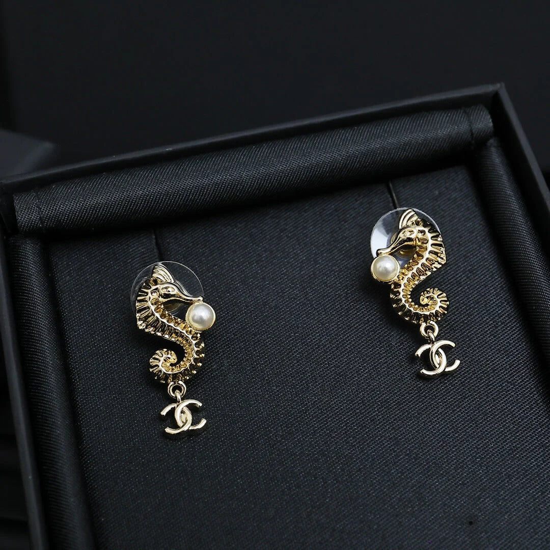 Vintage Seahorse Stud Earrings