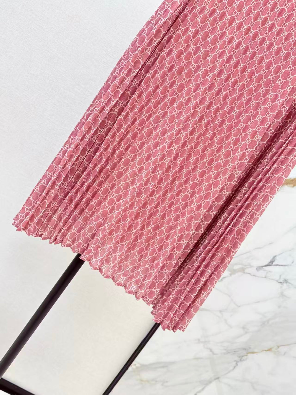 Horsebit Pattern Midi Skirt