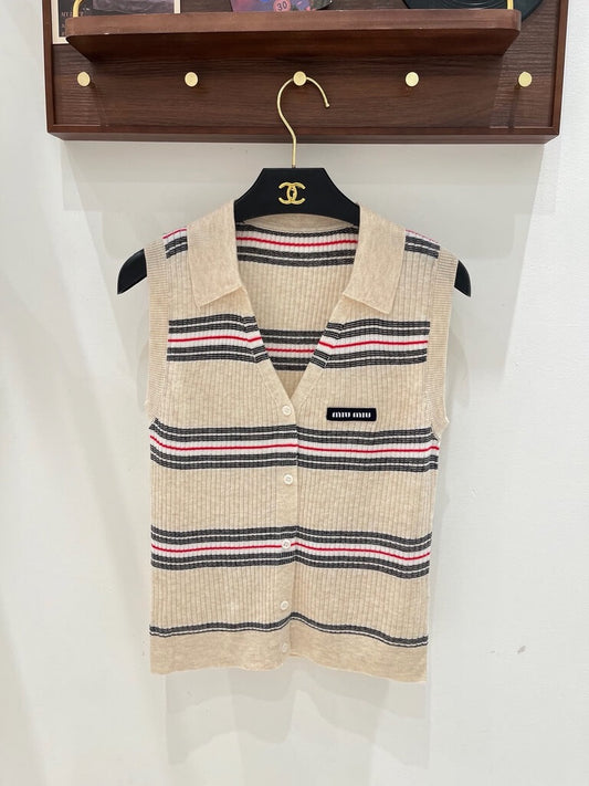 Color Stripe Collar Knit Vest And Top