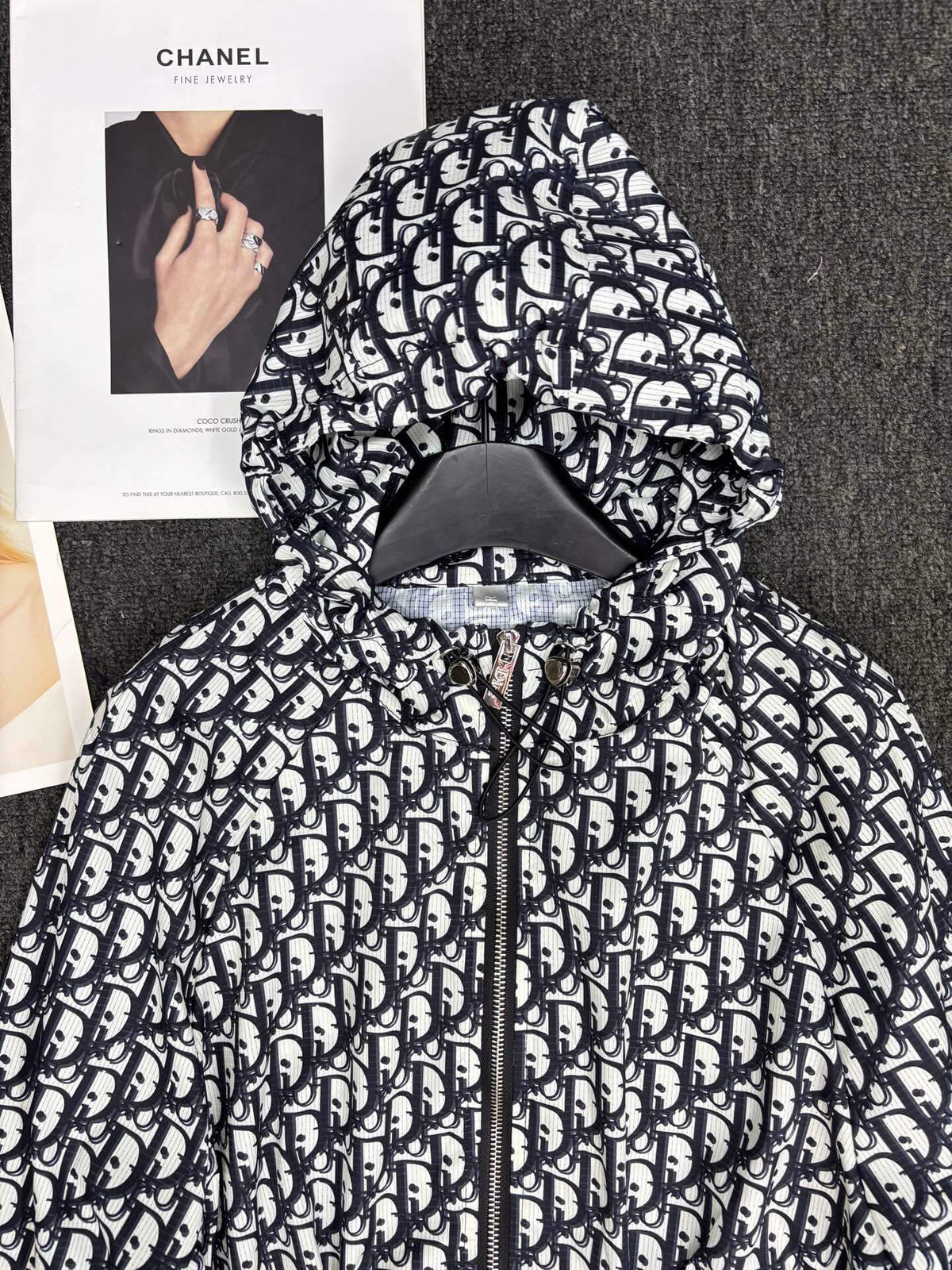 Logo Drawstring Hood Jacket
