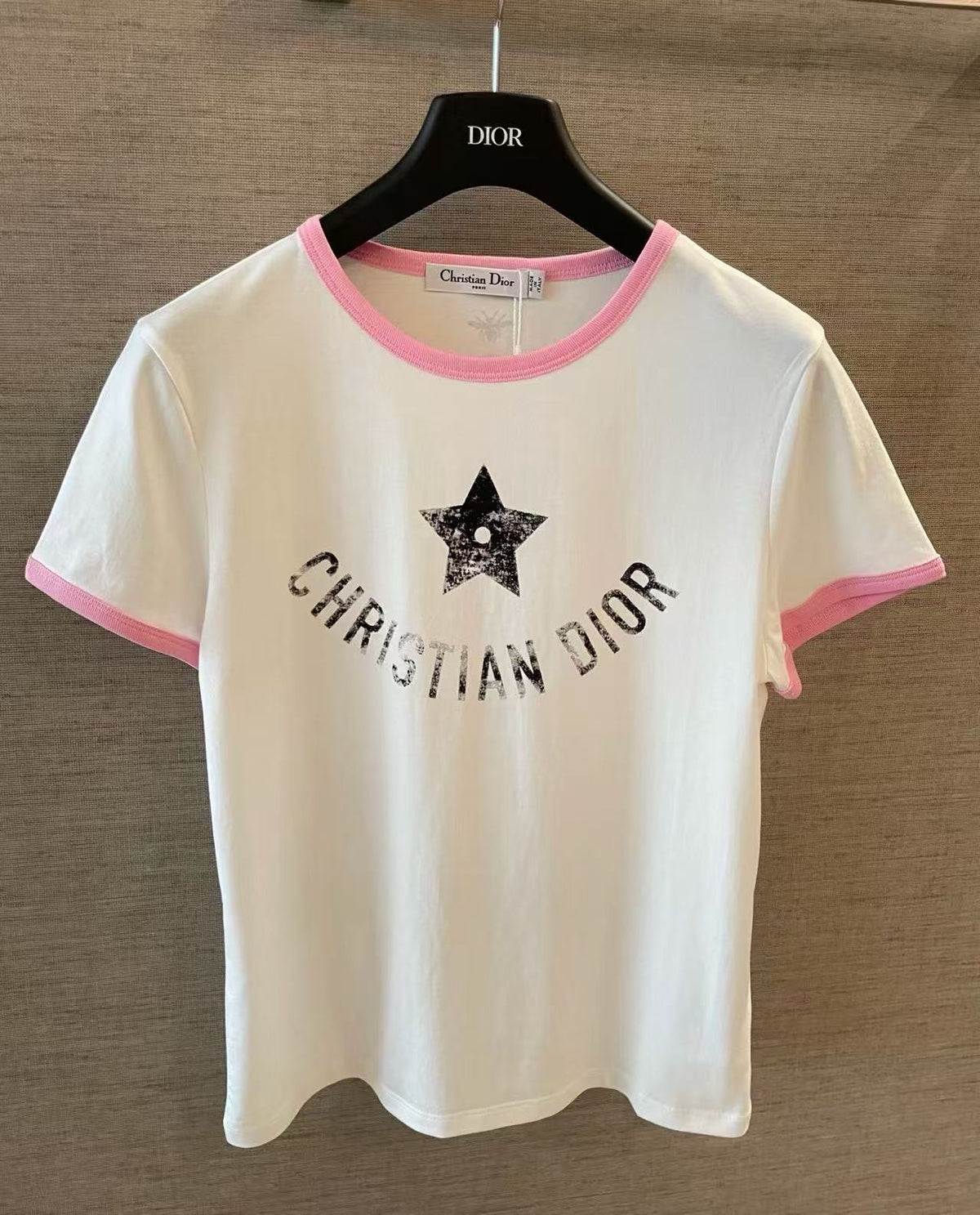 Vintage-Inspired Classic Star Print Top