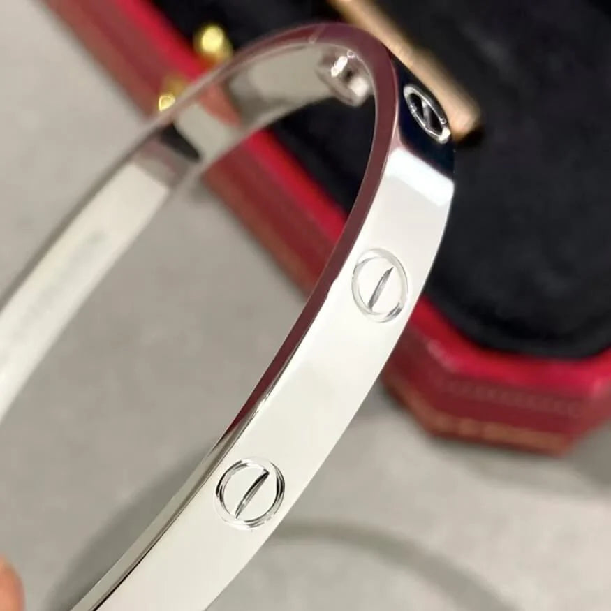 Classic Wide Band Diamond-Free Bangle