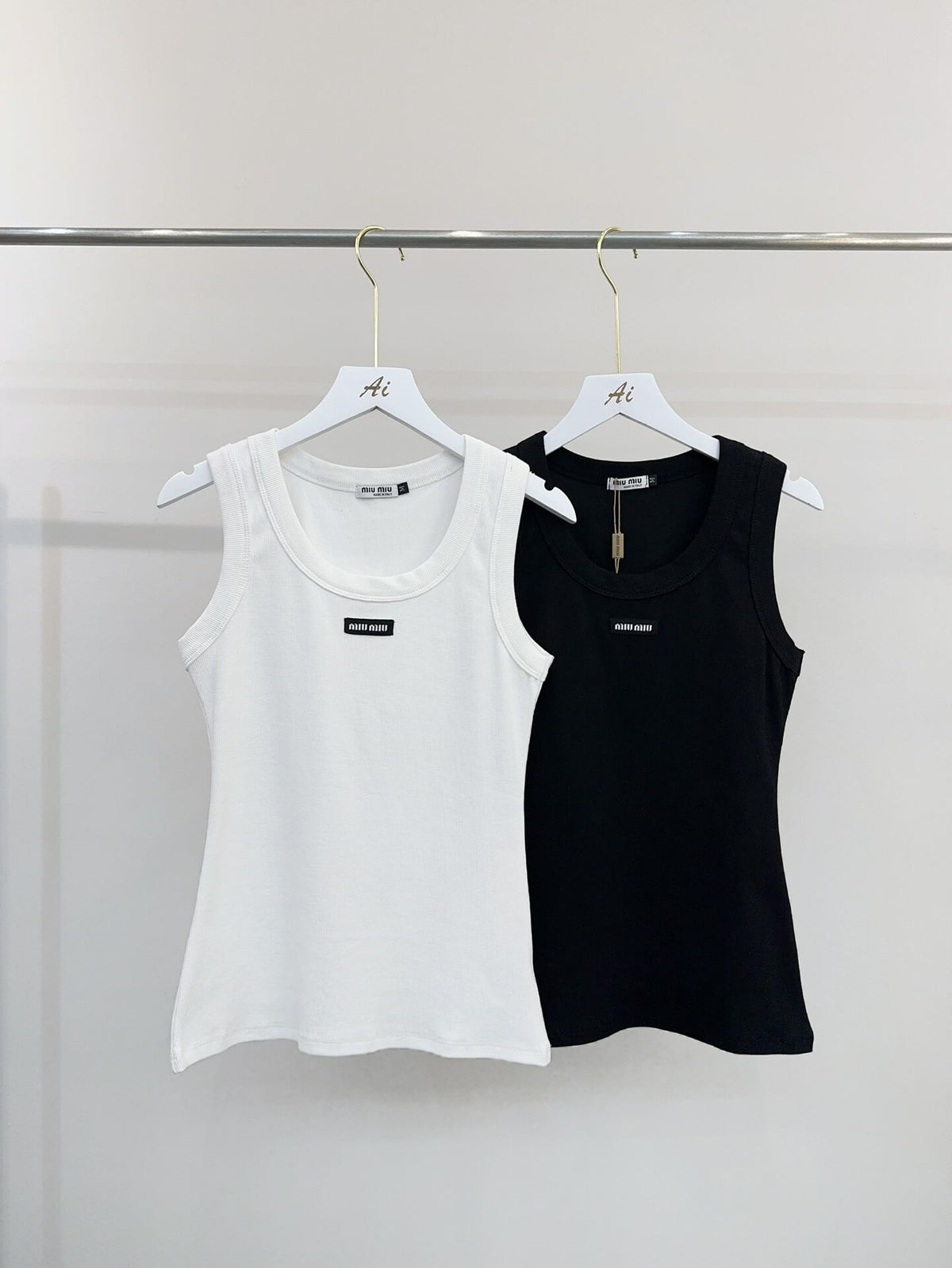 Slim Fit Sleeveless Vest
