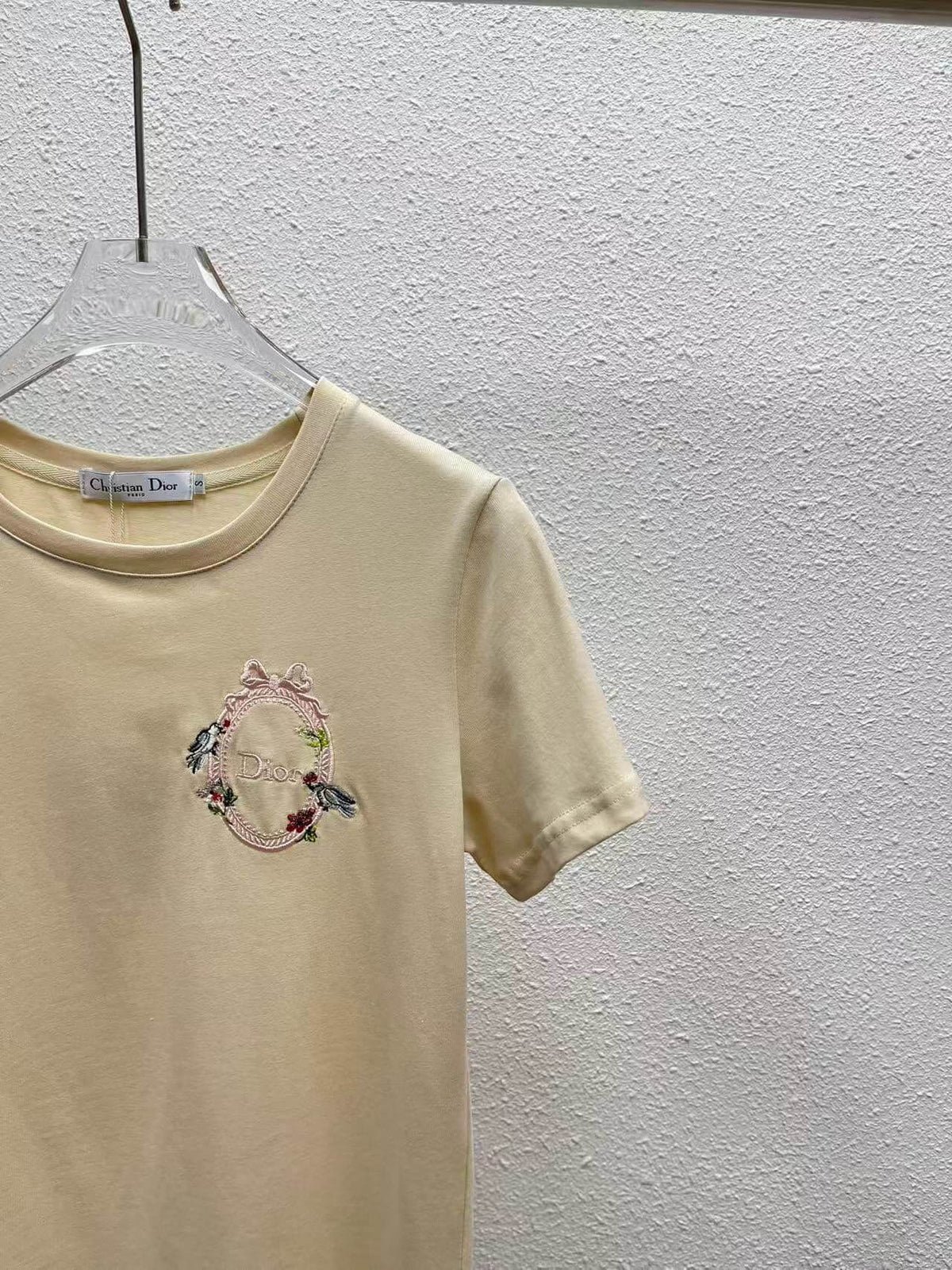Floral Embroidery Crew Neck T-shirt