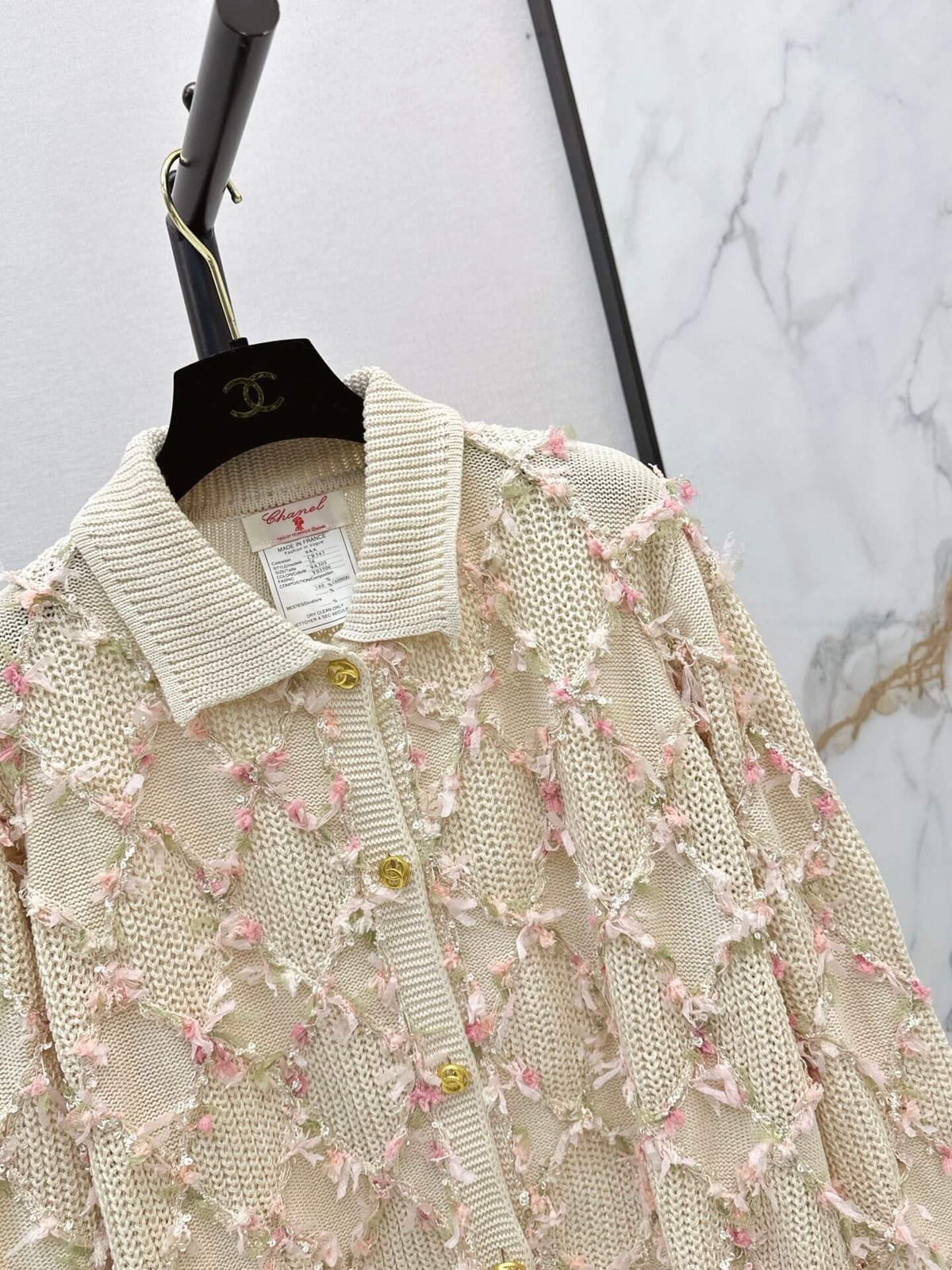 Diamond Ribbon Collared Knit Cardigan