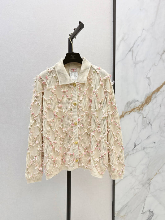 Diamond Ribbon Collared Knit Cardigan