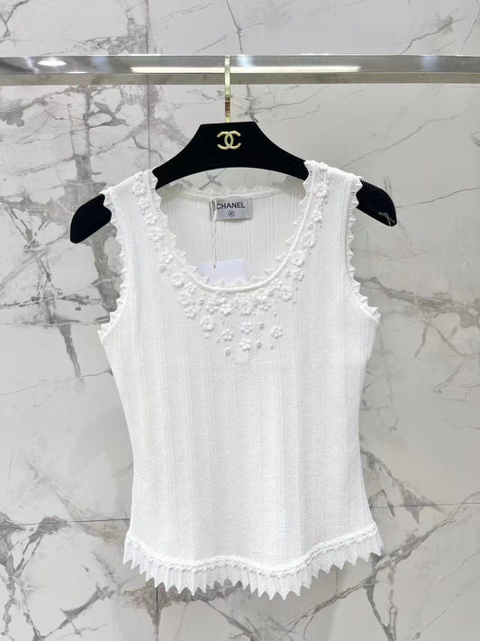 Embellished Floral Knit Vest