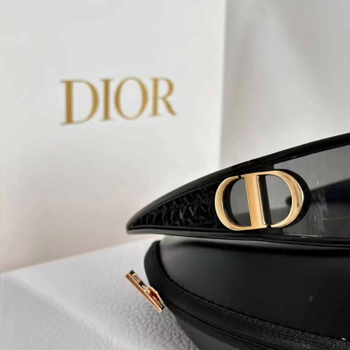 Runway Style Modern Headband Sunglasses