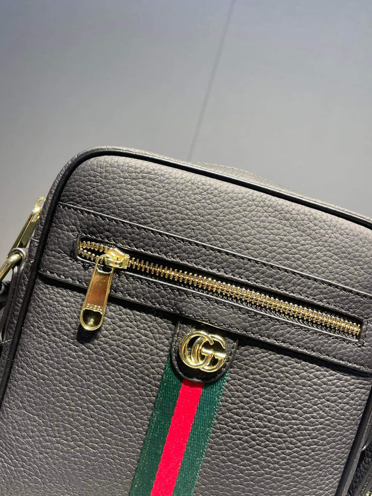 Classic Double G Crossbody Bag