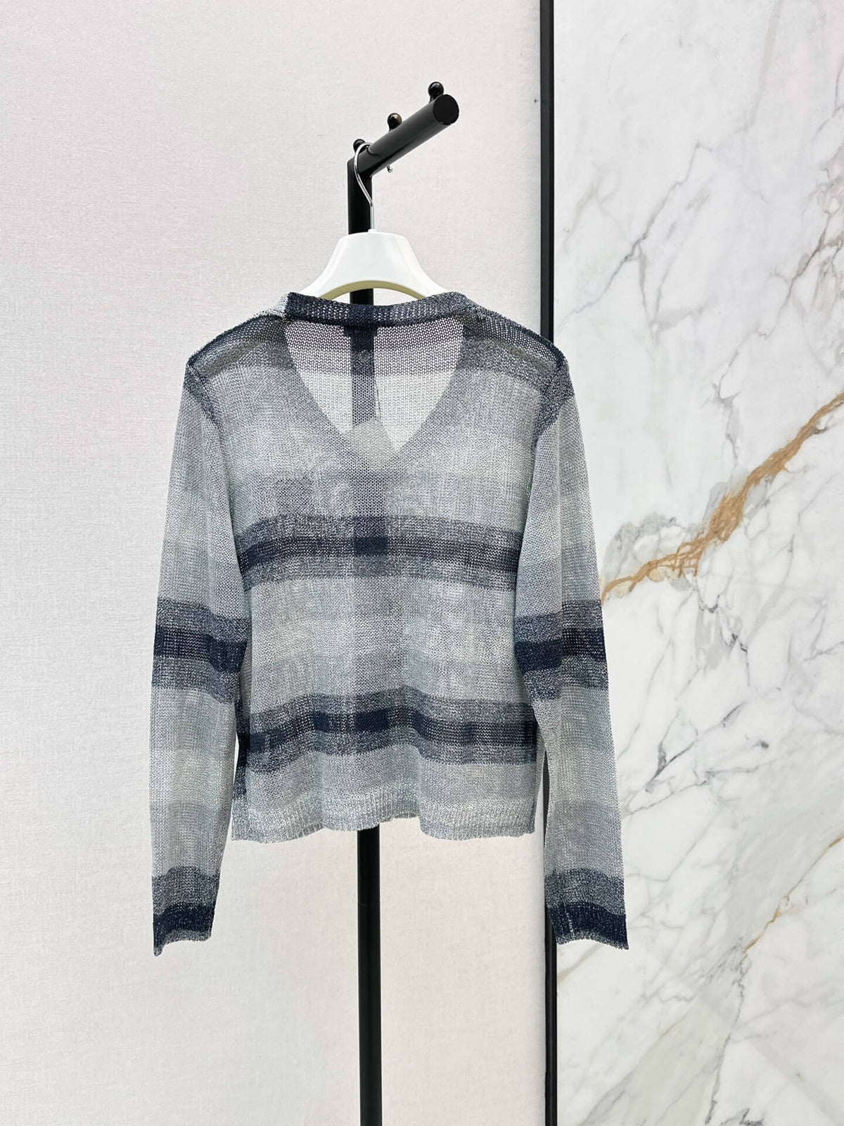 Loose Breath Gradient Knit Top