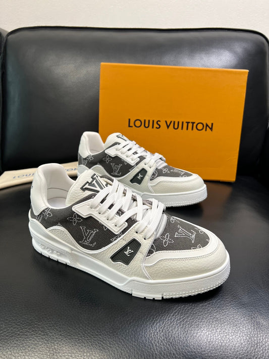 Retro Casual Sneakers