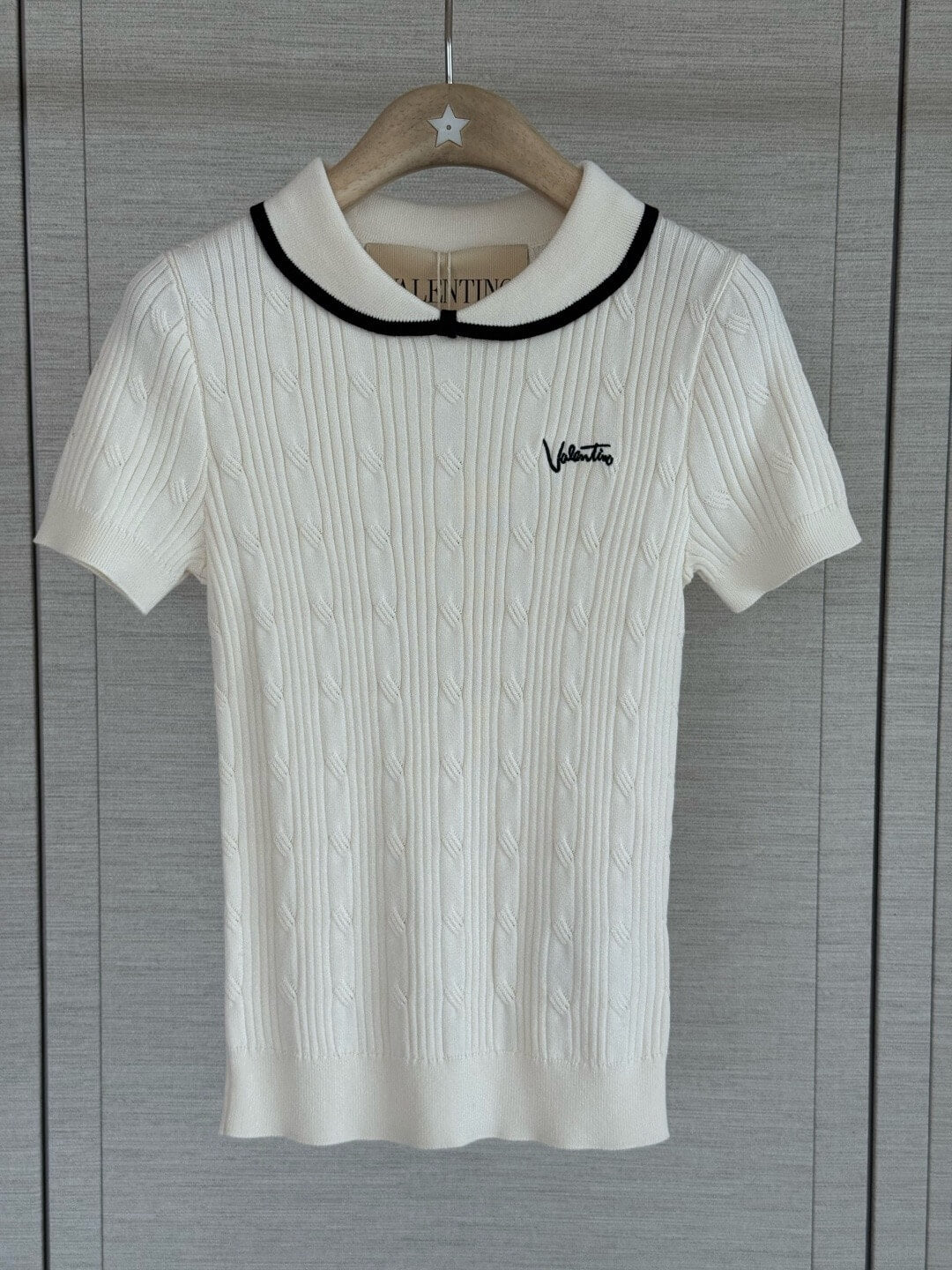 Contrast Collar Cable Knit Top