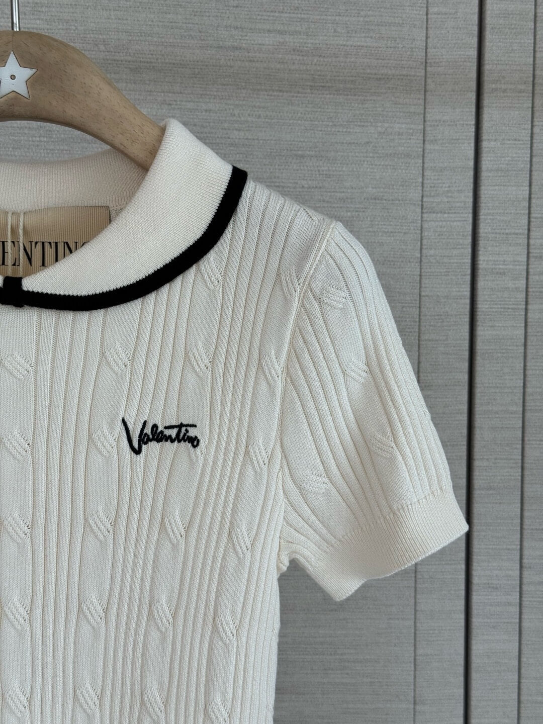 Contrast Collar Cable Knit Top