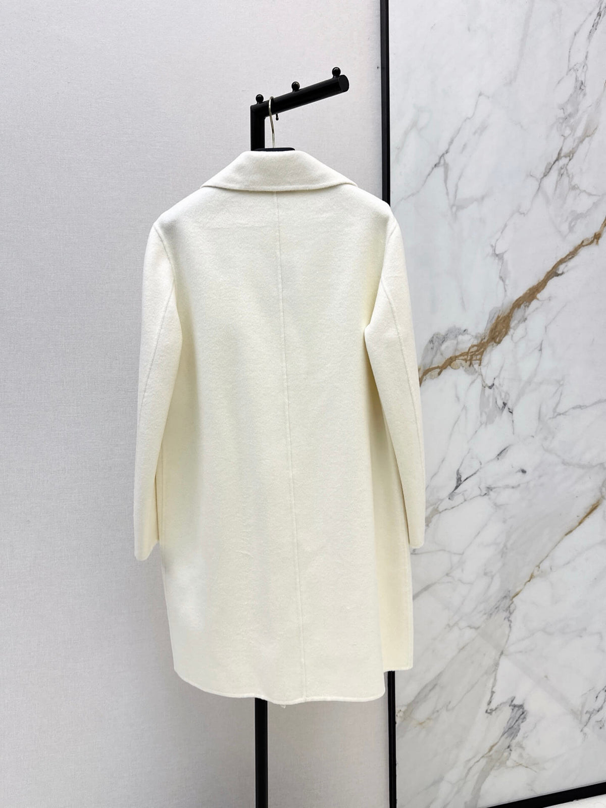 Classic Lapel Straight Wool Coat