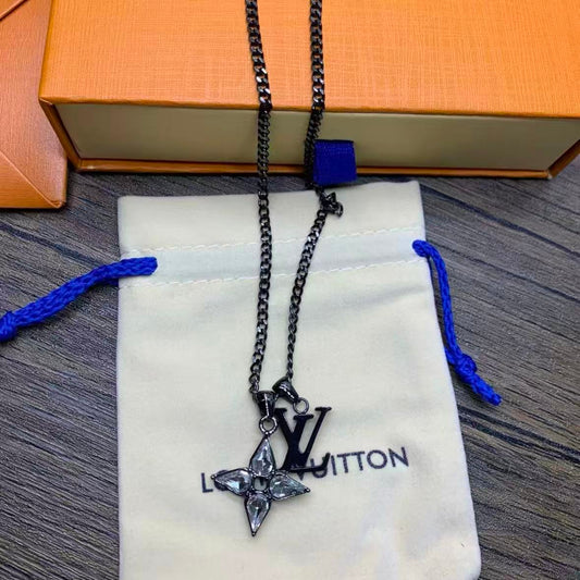 Black Silver Classic Necklace